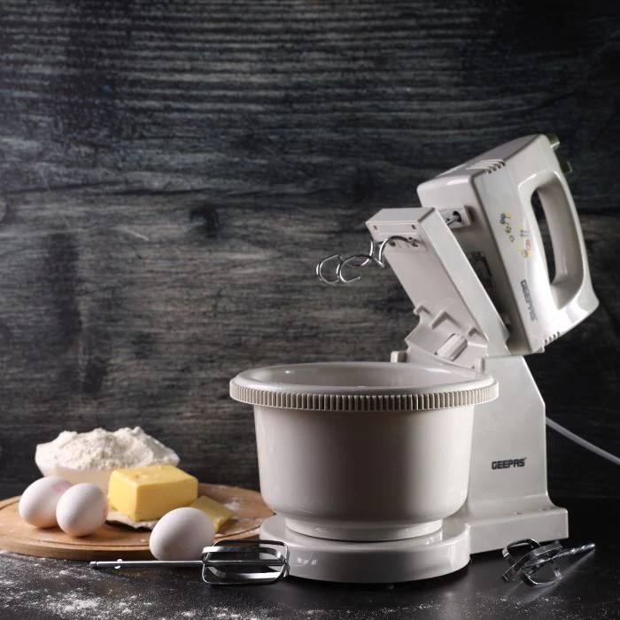 Geepas 200W Hand Mixer with Stand & Bowl | 5 Speed Controls |Detachable Stainless-Steel 2 Beater & 2 Dough Hooks |Ideal for Whipping, Blending & Beating| 2 Years Warranty - Image 3