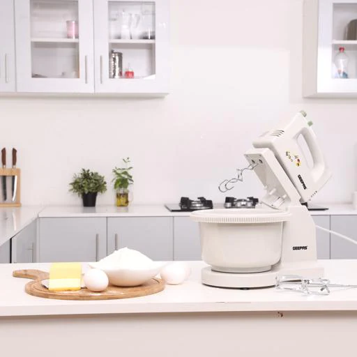 Geepas 200W Hand Mixer with Stand & Bowl | 5 Speed Controls |Detachable Stainless-Steel 2 Beater & 2 Dough Hooks |Ideal for Whipping, Blending & Beating| 2 Years Warranty - Image 4