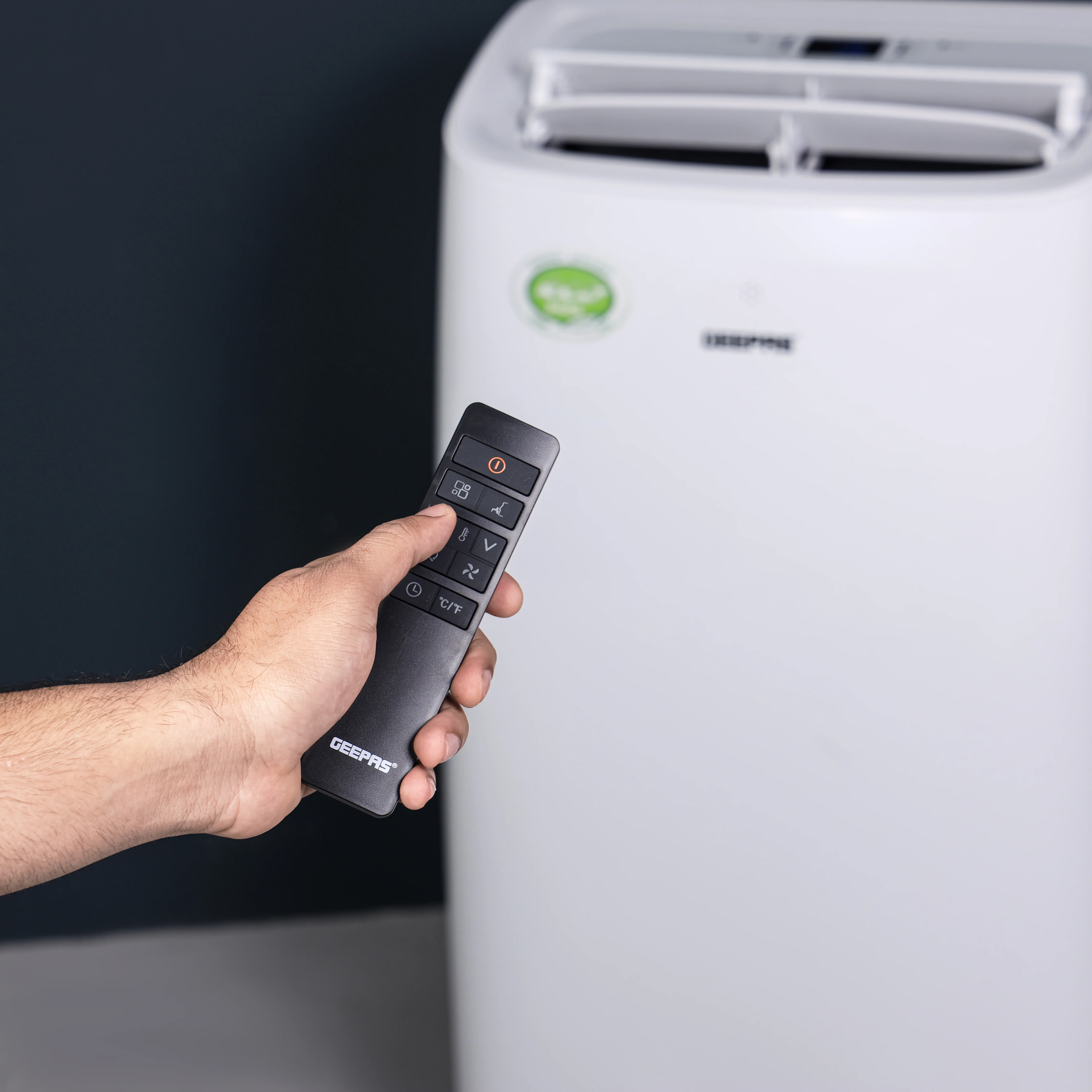 Geepas GACP1216CU 1.0 Ton Portable Air Conditioner | 12000 BTU Cooling Capacity | 3 Modes – Cool/Fan/Dry | Digital Display | Remote Control | Low Noise | 1-Year Warranty - Image 4