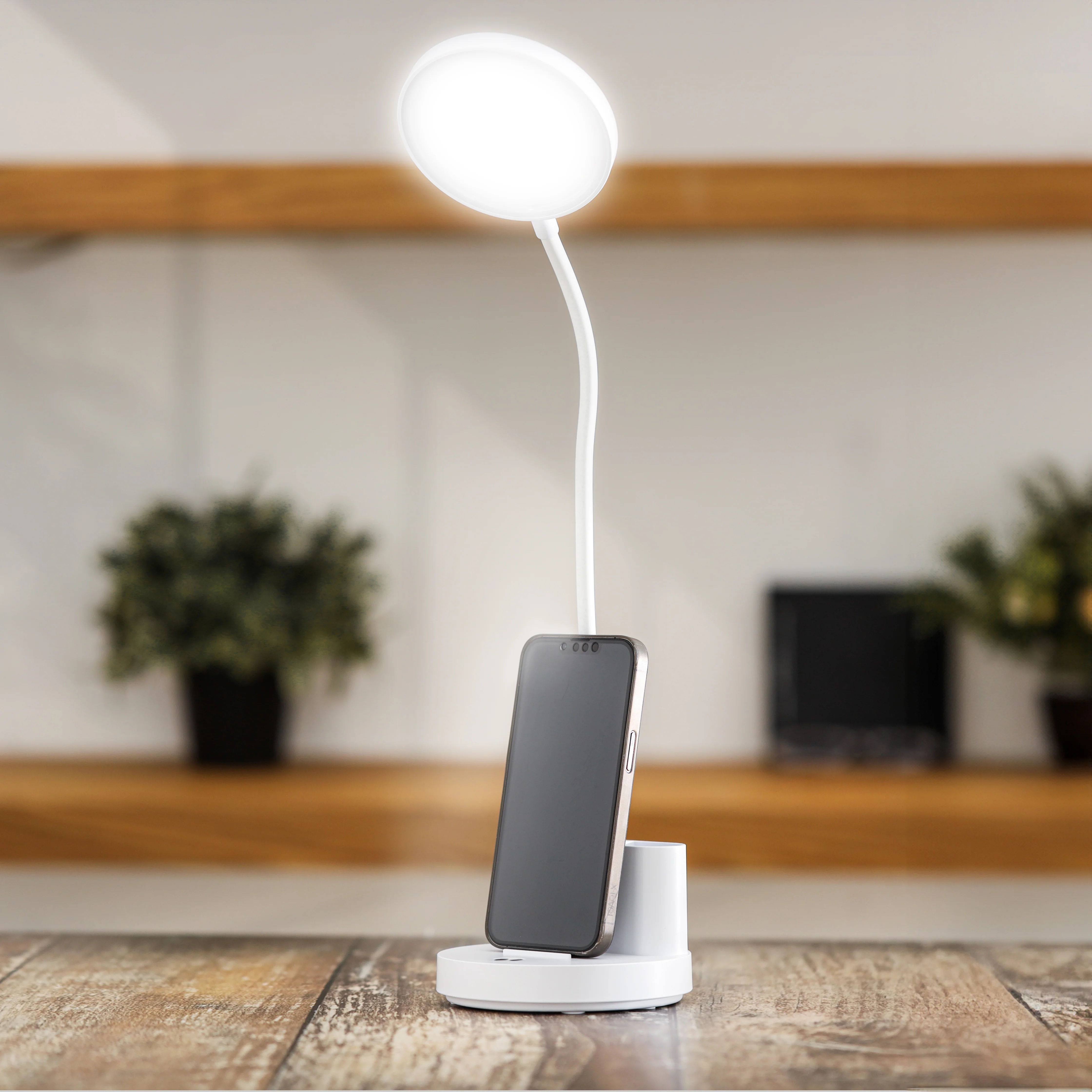 Geepas Rechargeable Reading Lamp- GDL53040/ Table Light with Phone Holder, Lithium Battery/ Perfect for Studying, Working, Travelling, Light-Weight and Compact Design - Image 3
