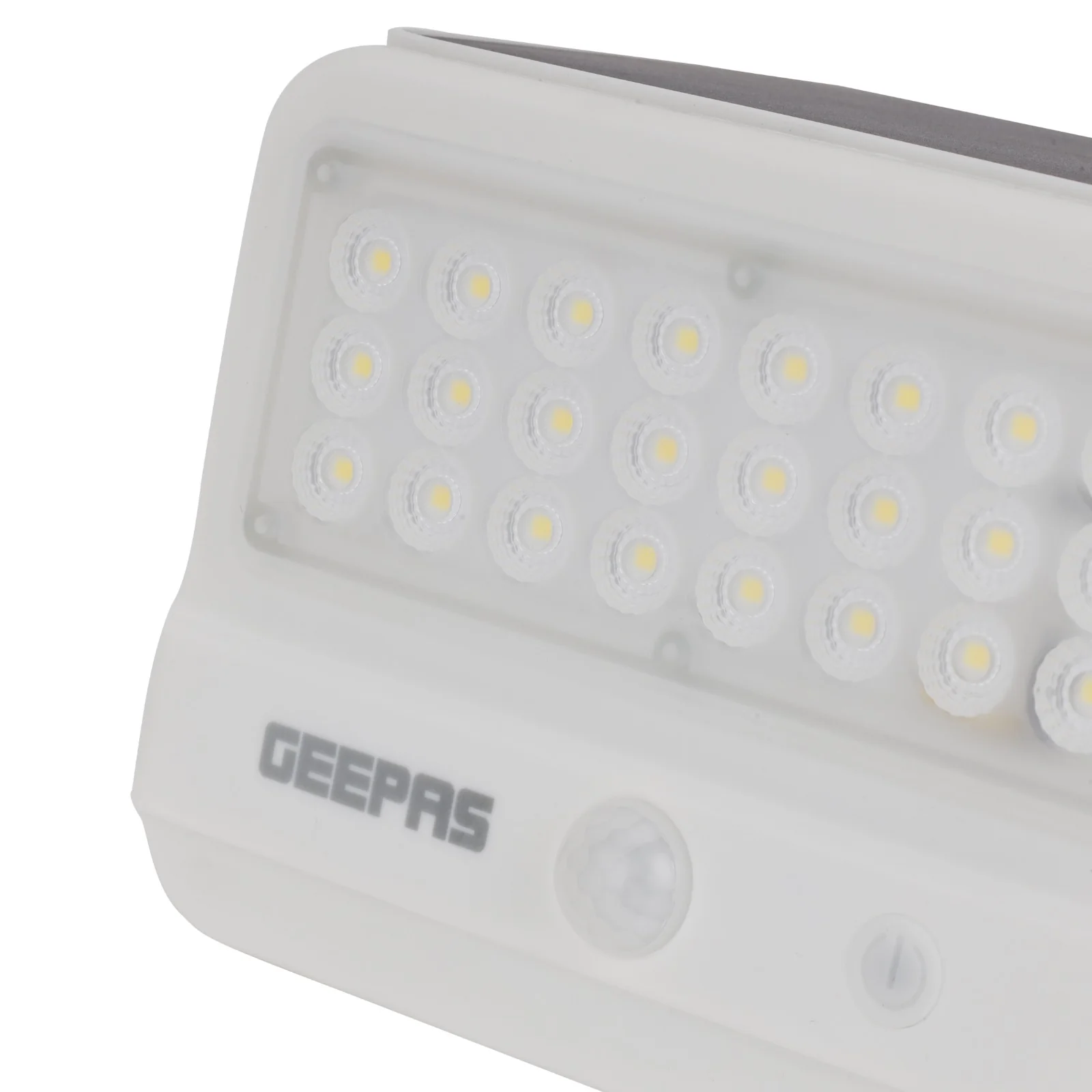 Geepas Solar LED Wall Light-GESL55145/Energy Efficient Design/Motion Sensor/Dual Induction Modes/Solar DC Input,IP54 Waterproof Rating/10-12 Hours Working/2 Year Warranty - Image 6