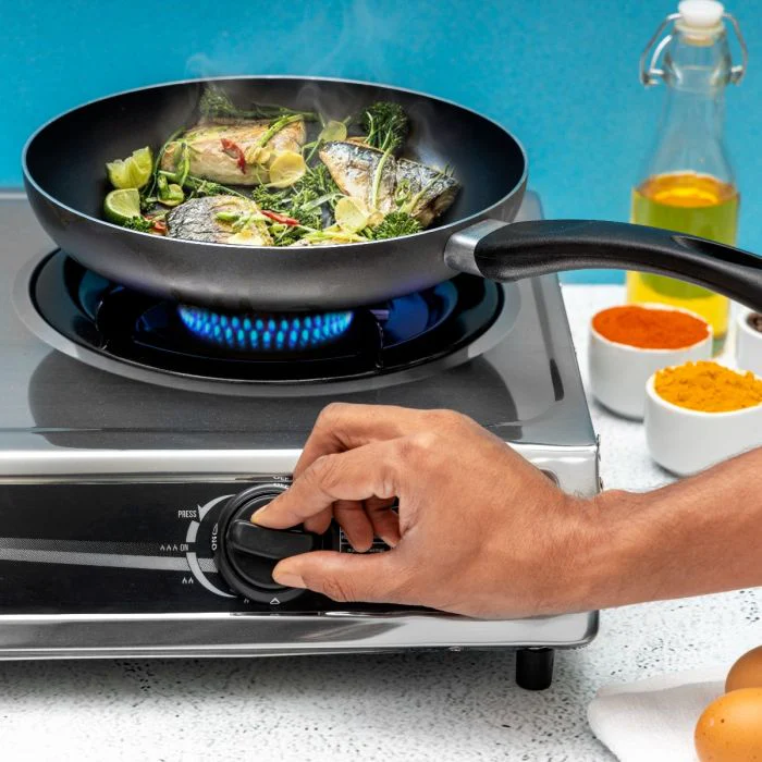 Geepas GGC31032 Stainless Steel Gas Cooker | 2 Burner Stove|  Auto Piezo Ignition | Flame Failure Safety  | Cast Iron Mixing Tube | Low Gas Consumption |Durable Design - Image 6