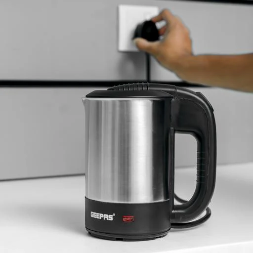 Geepas Stainless Steel Travel Kettle 0.5L GK175 | 1100W Compact Electric Kettle| Stainless Steel Housing| Fast Boil| Auto Shut-Off| Boil Dry Protection| 2 Years Warranty - Image 4
