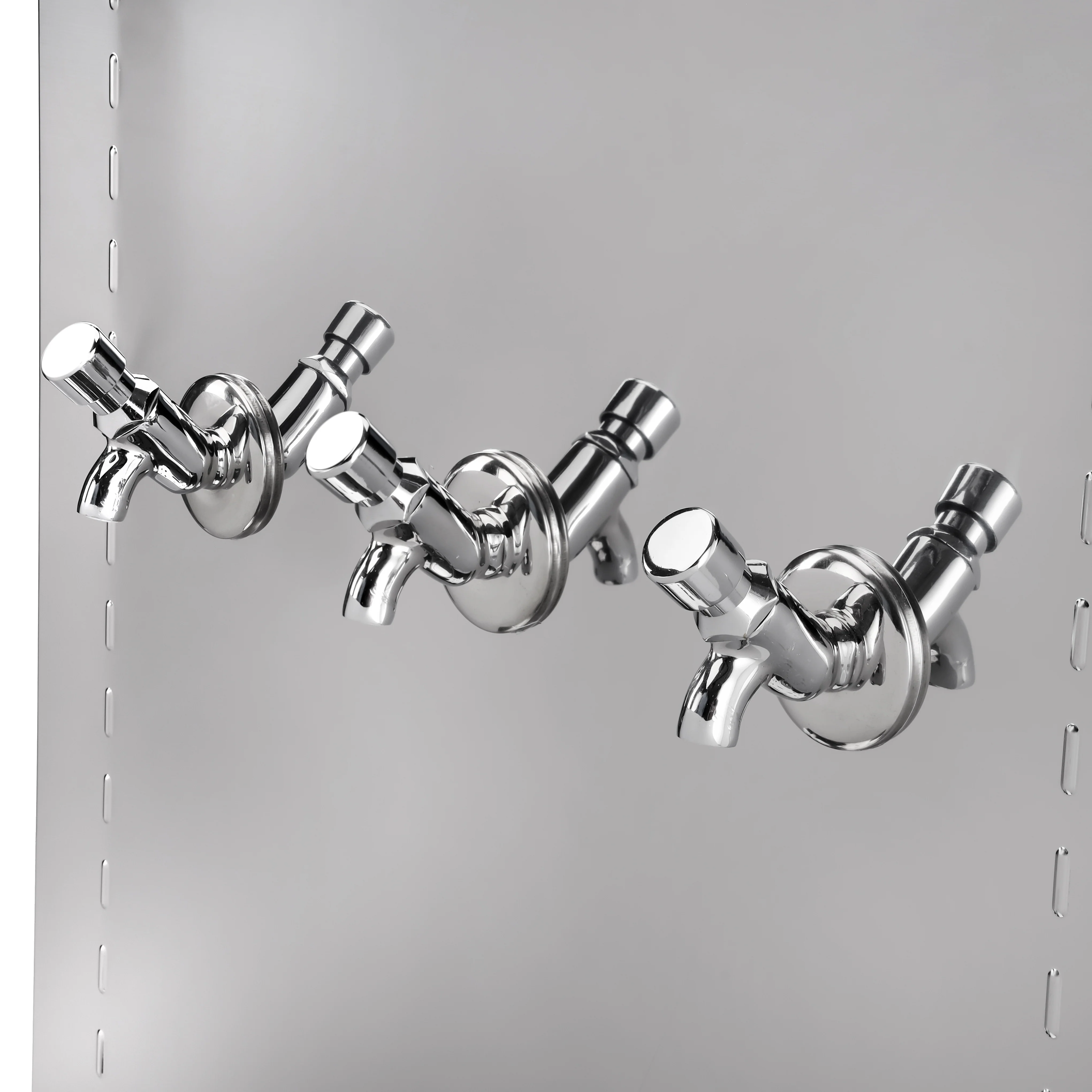 Geepas Water Cooler GWCL4833 | 75L | 3 Taps | 7°C | Air Cooled - Image 4
