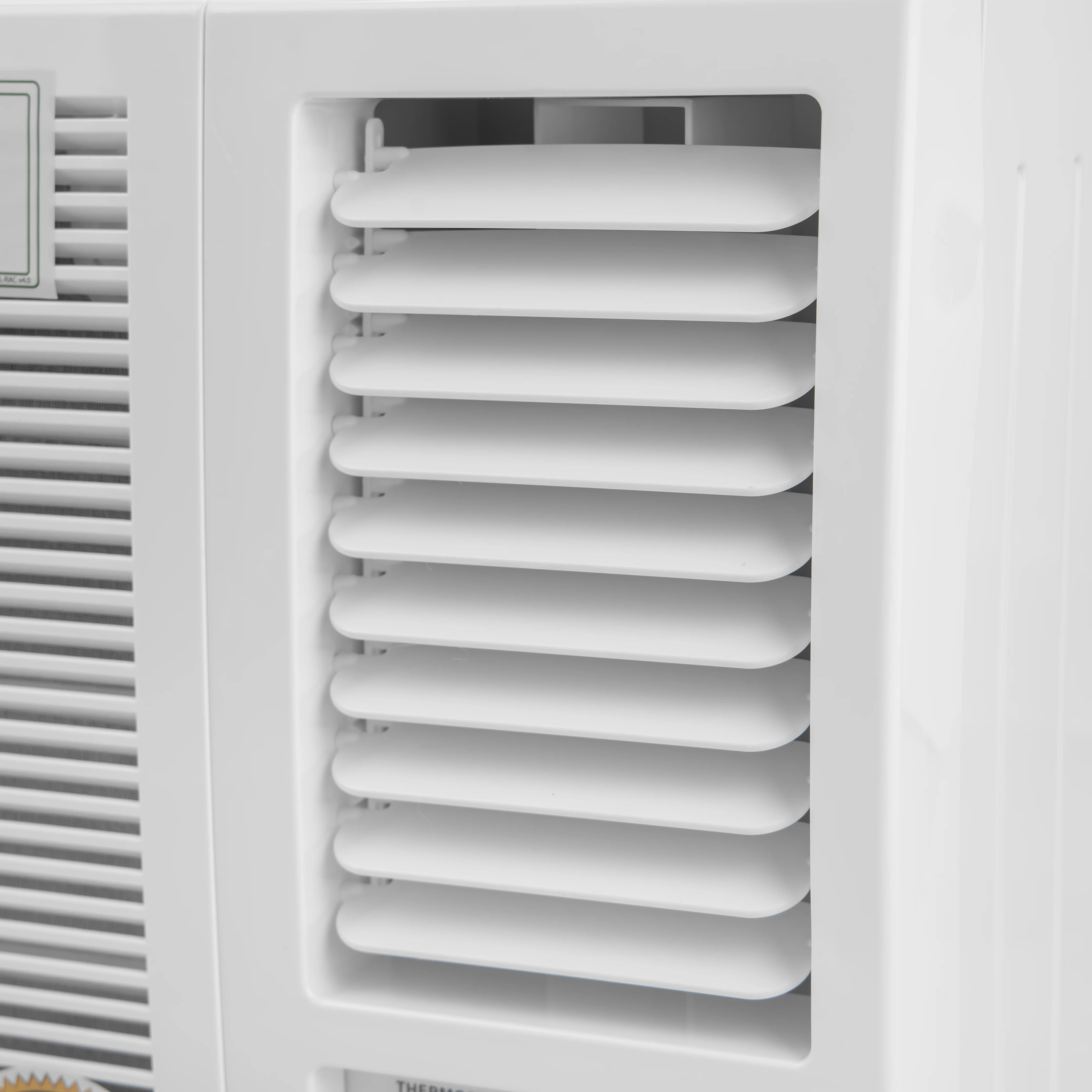 Geepas GACW24057SU 2.0 Ton Window Air Conditioner | 24000 BTU Cooling Capacity | Powerful T3 Rotary Compressor | Fast & Efficient Cooling |  1-Year Brand Warranty - Image 4