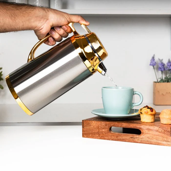 Royalford  Double Wall Vacuum Flask RF12123 | 1.3L Capacity | Stainless Steel Hot & Cold Thermal Flask | Long-Lasting Temperature Retention | Leak-Proof| Stylish Design - Image 3