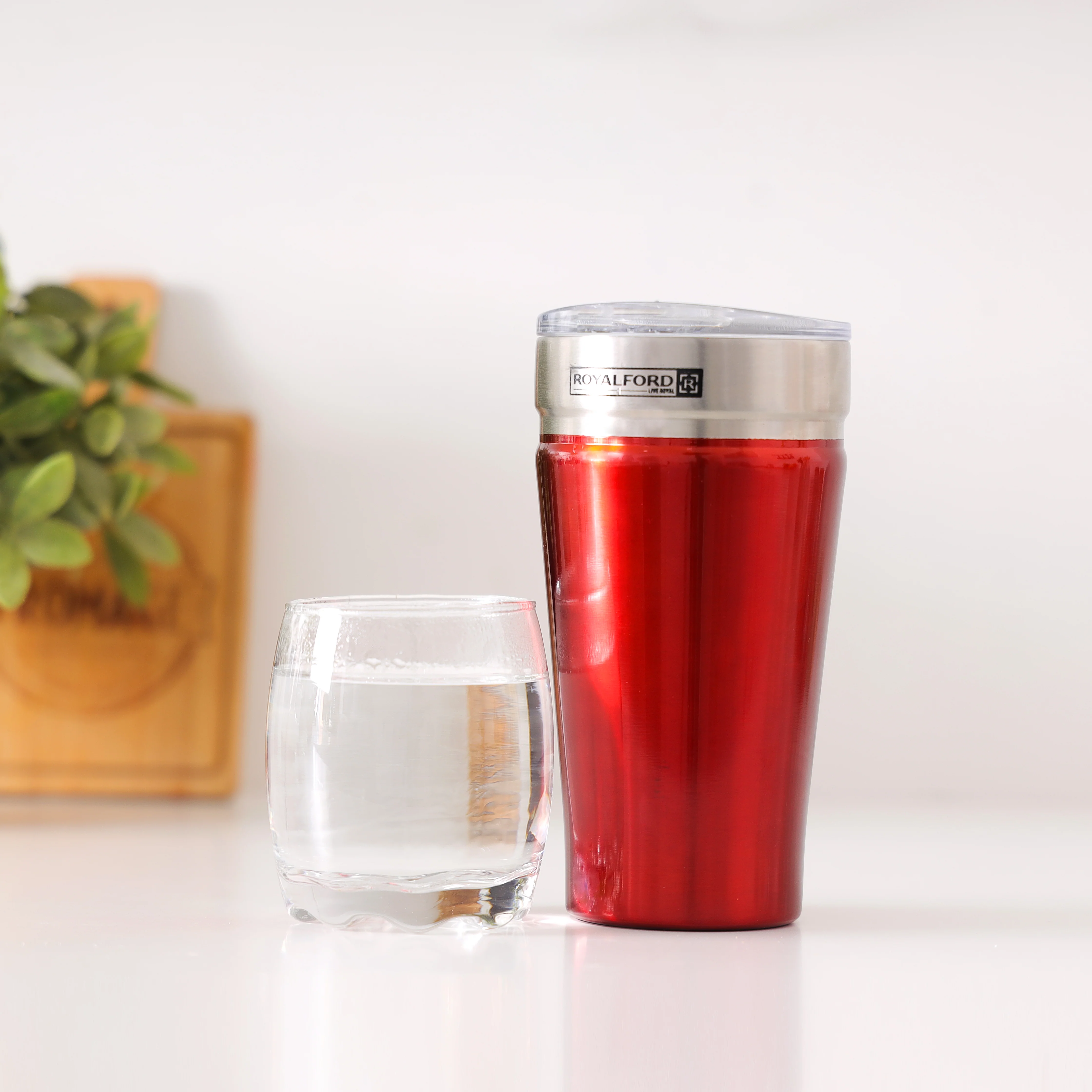 Royalford RF10180 Vacuum Tumbler 520ml | Double Wall SS 304 Insulated Thermal Cup with Leak-Proof Lid| Hot & Cold Drink Travel Mug for Office, Gym, Travel & Outdoor Use - Image 2