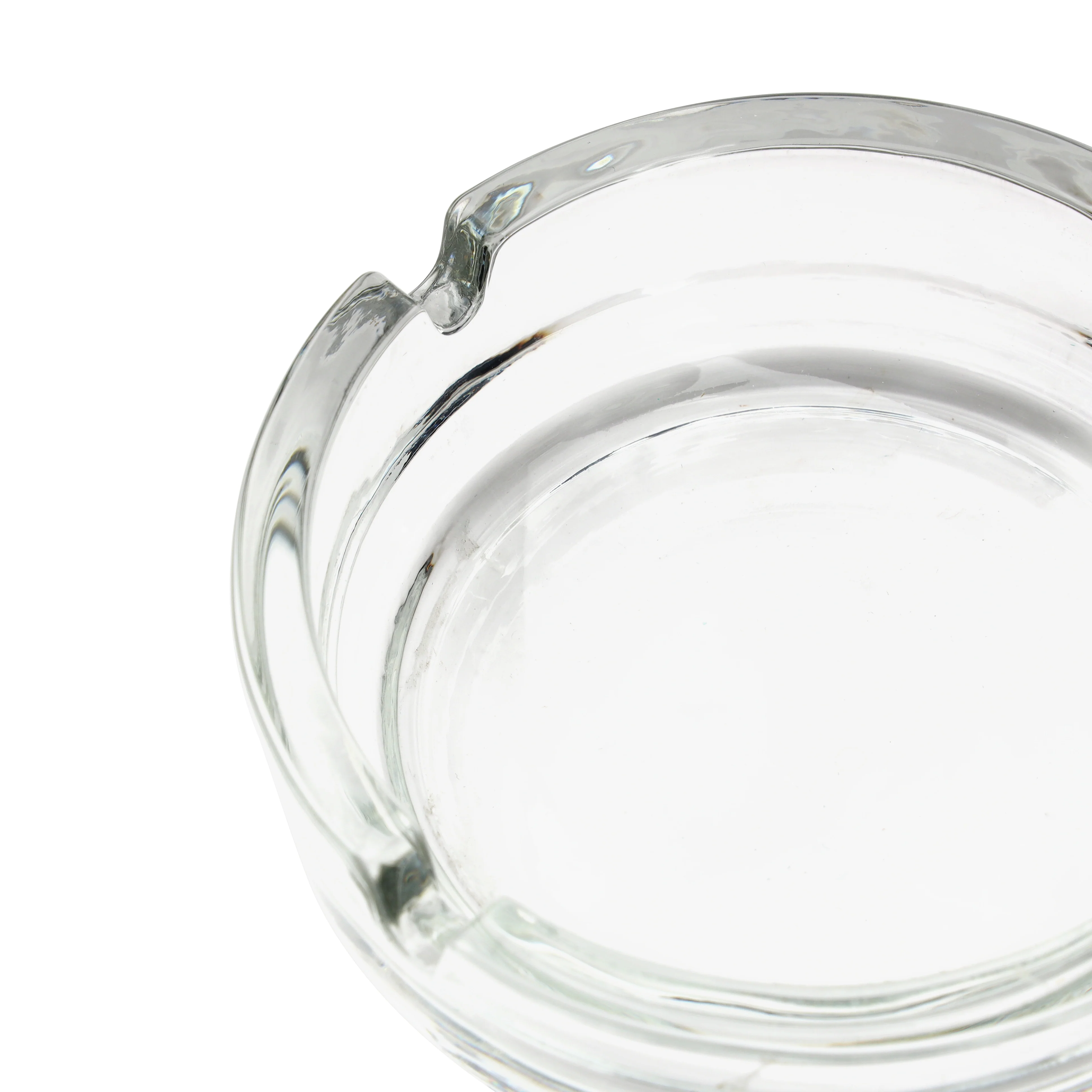 Royalford RF10254 Glass Ashtray | 10.8cm | Crystal Clear Lead-Free Durable Ash Tray with Cigarette Holders | Stylish Design | Perfect for Home and Office Table Use - Image 4