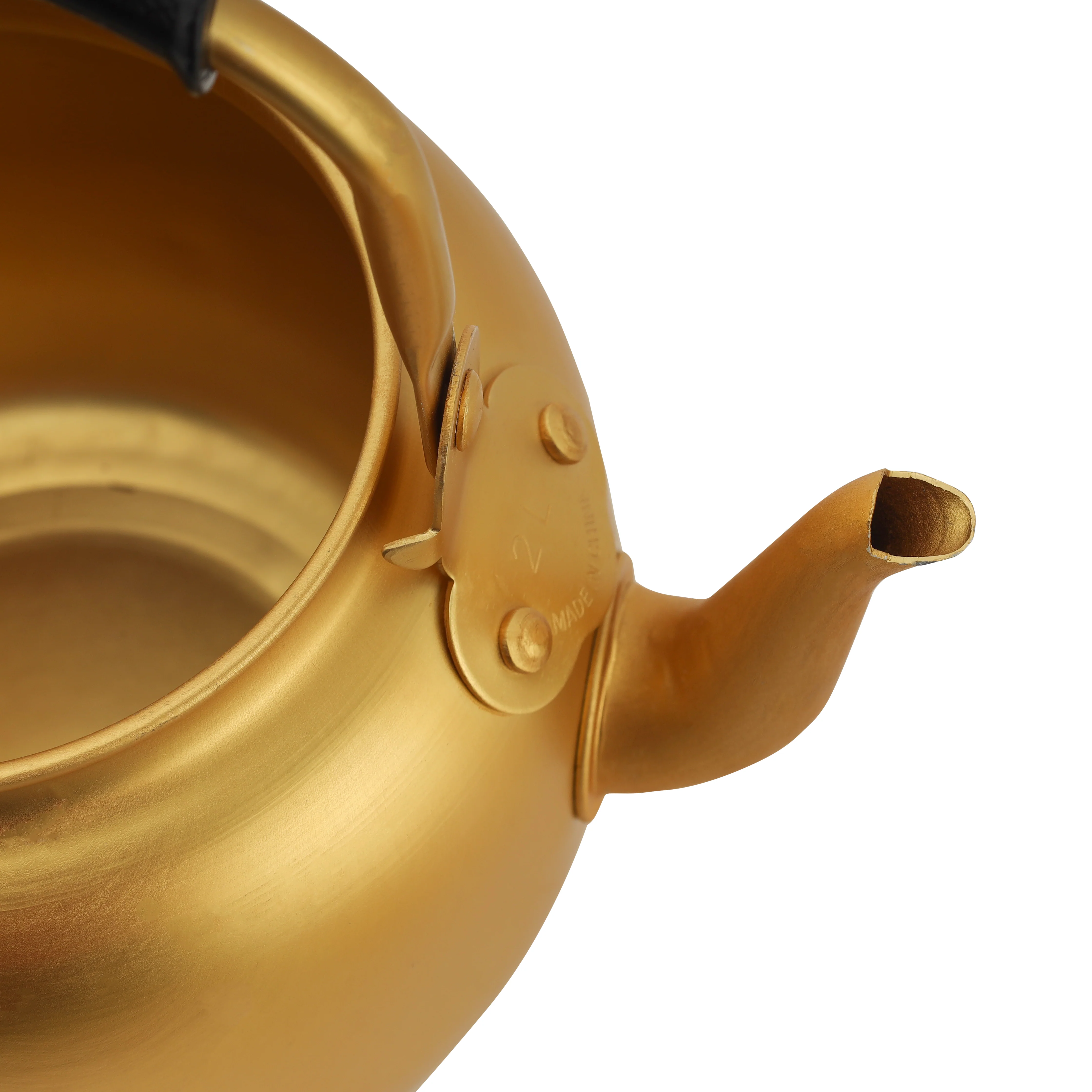 Royalford RF10768 2.0L Golden Finish Aluminium Tea Kettle | Anti-Scald Handle | Rust & Corrosion Resistant Body | Induction Compatible  | Lightweight & Easy to Handle - Image 4