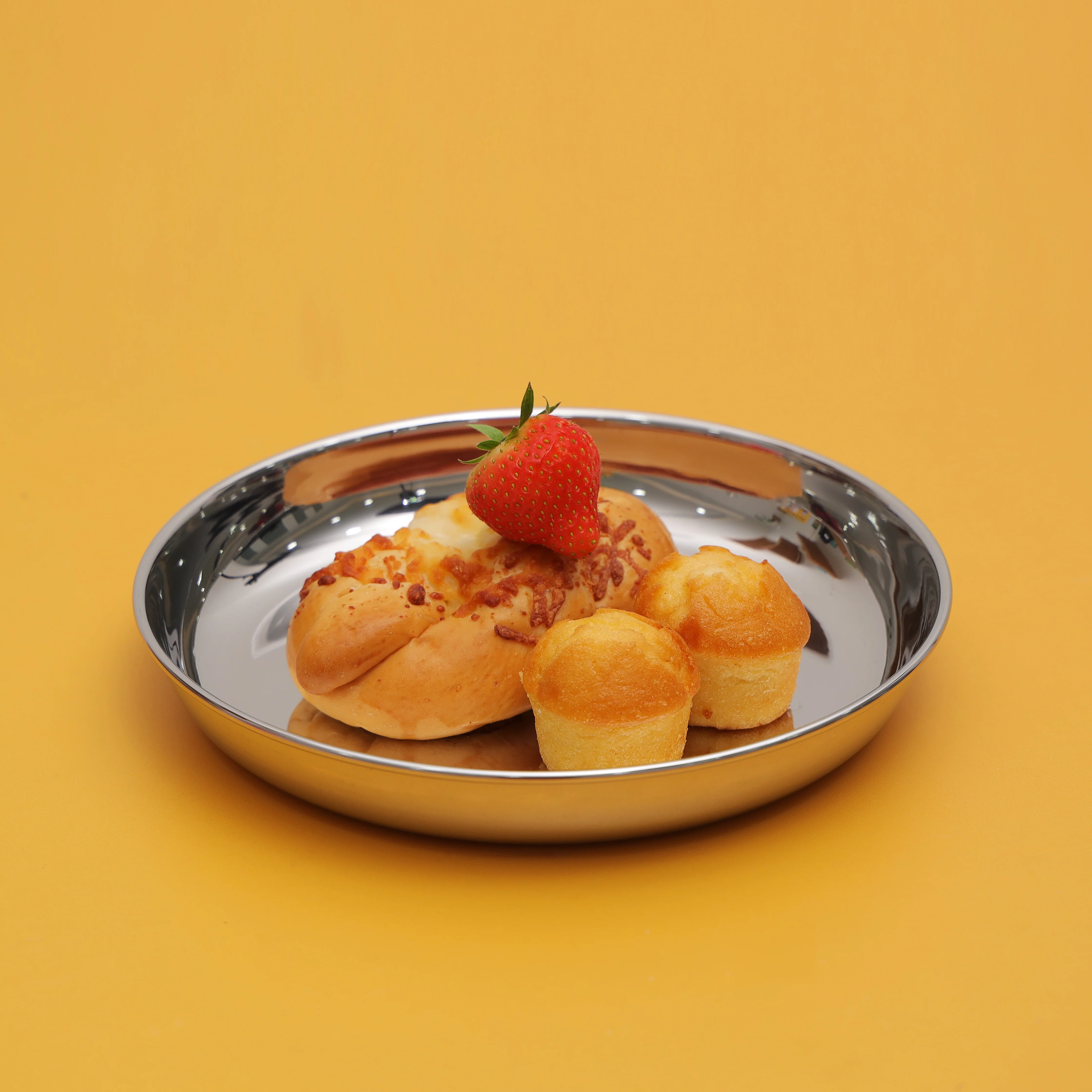 Royalford RF11467 stainless steel rice plate| 21cm, 23cm and 25cm sizes, mirror finish & durable| rust-resistant, easy to clean, for serving meals at home & restaurants| - Image 2