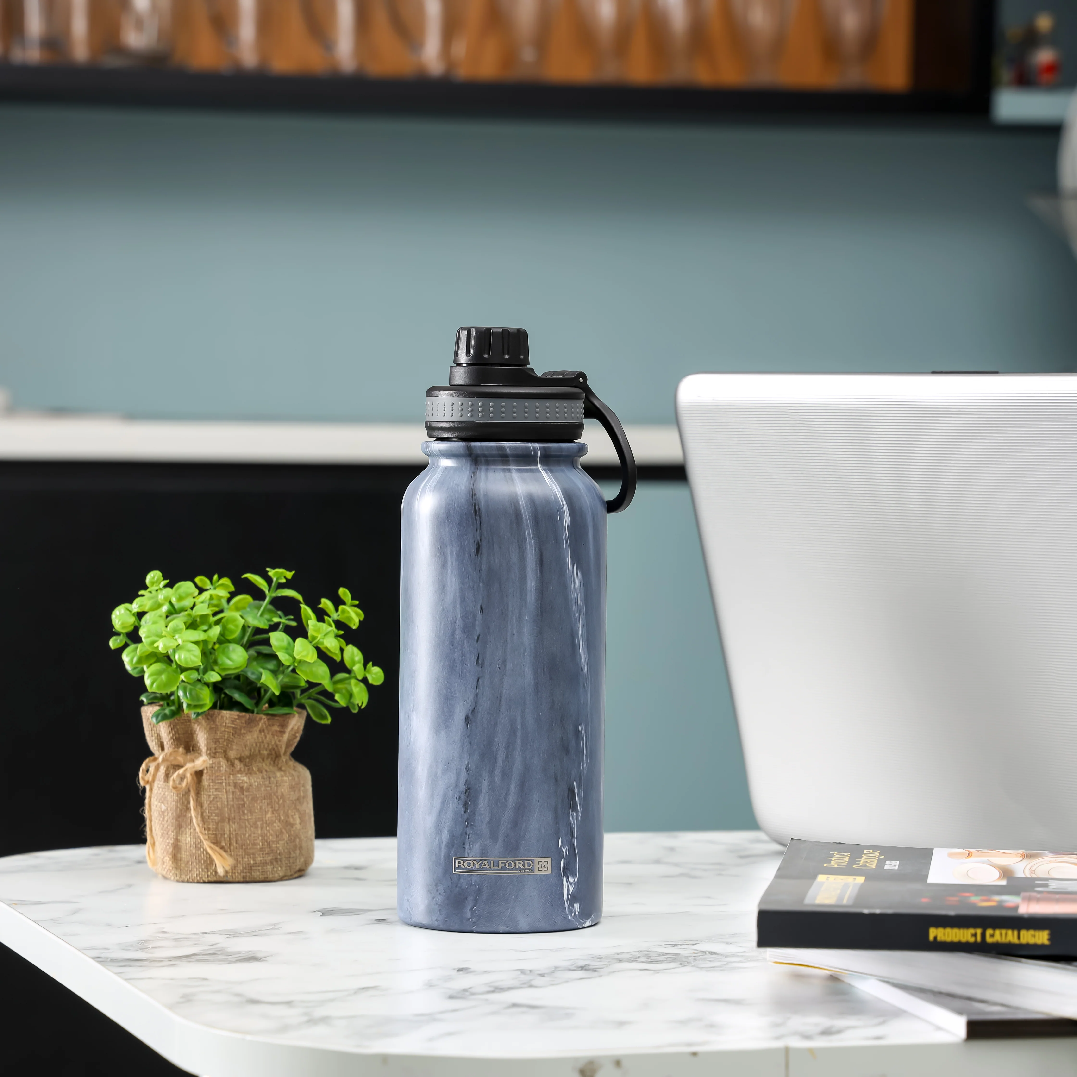 Royalford RF12024 Stainless Steel Vacuum Bottle | 900ml with Double Wall Insulation for Hot & Cold Drinks| Leak-Resistant Portable Thermal Bottle for  Office & Travel Use - Image 2