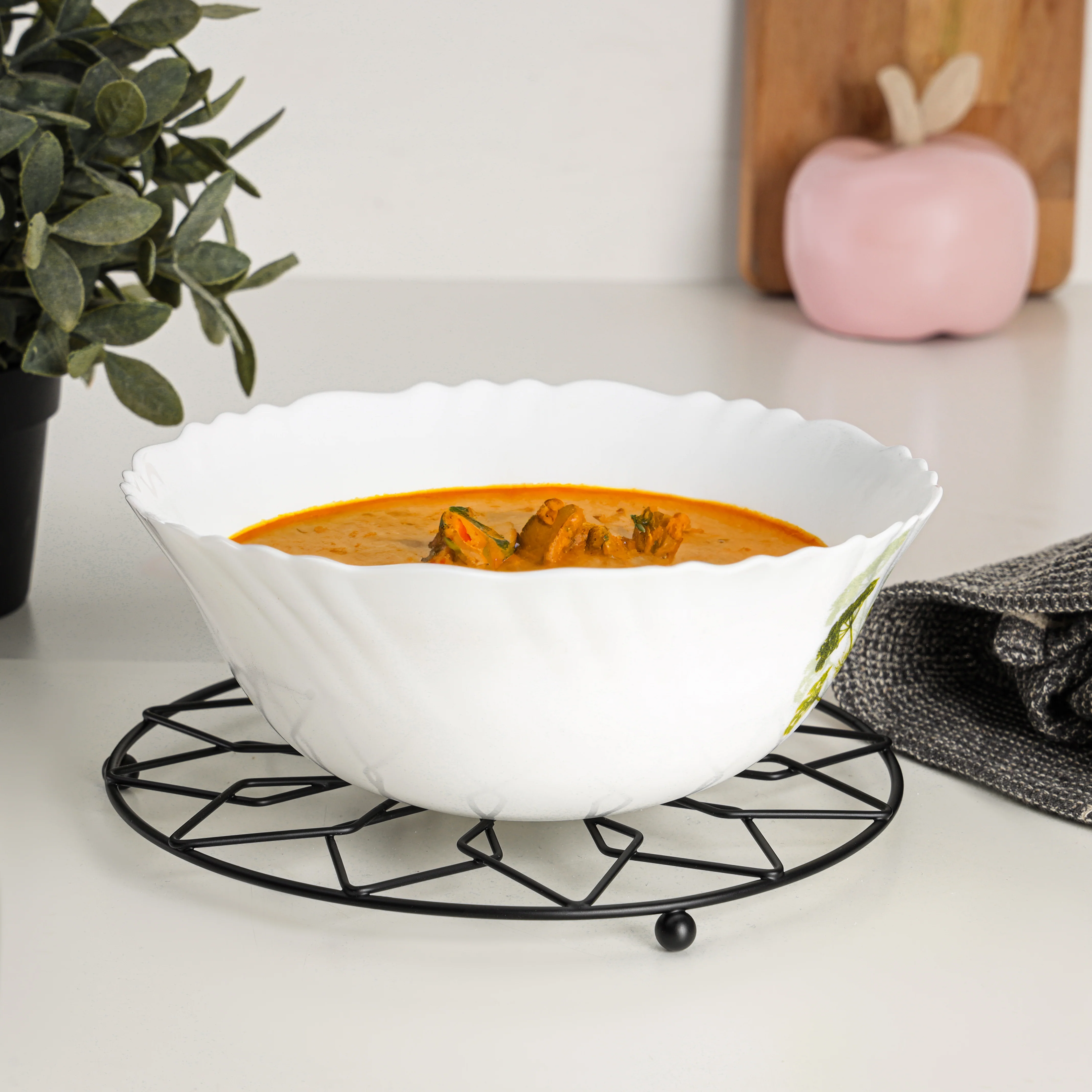 Royalford RF12447 Iron Trivet 20CM | heavy-duty heat-resistant design & durable iron build| round base, protects countertops, for hot pots, cooking and serving| - Image 2