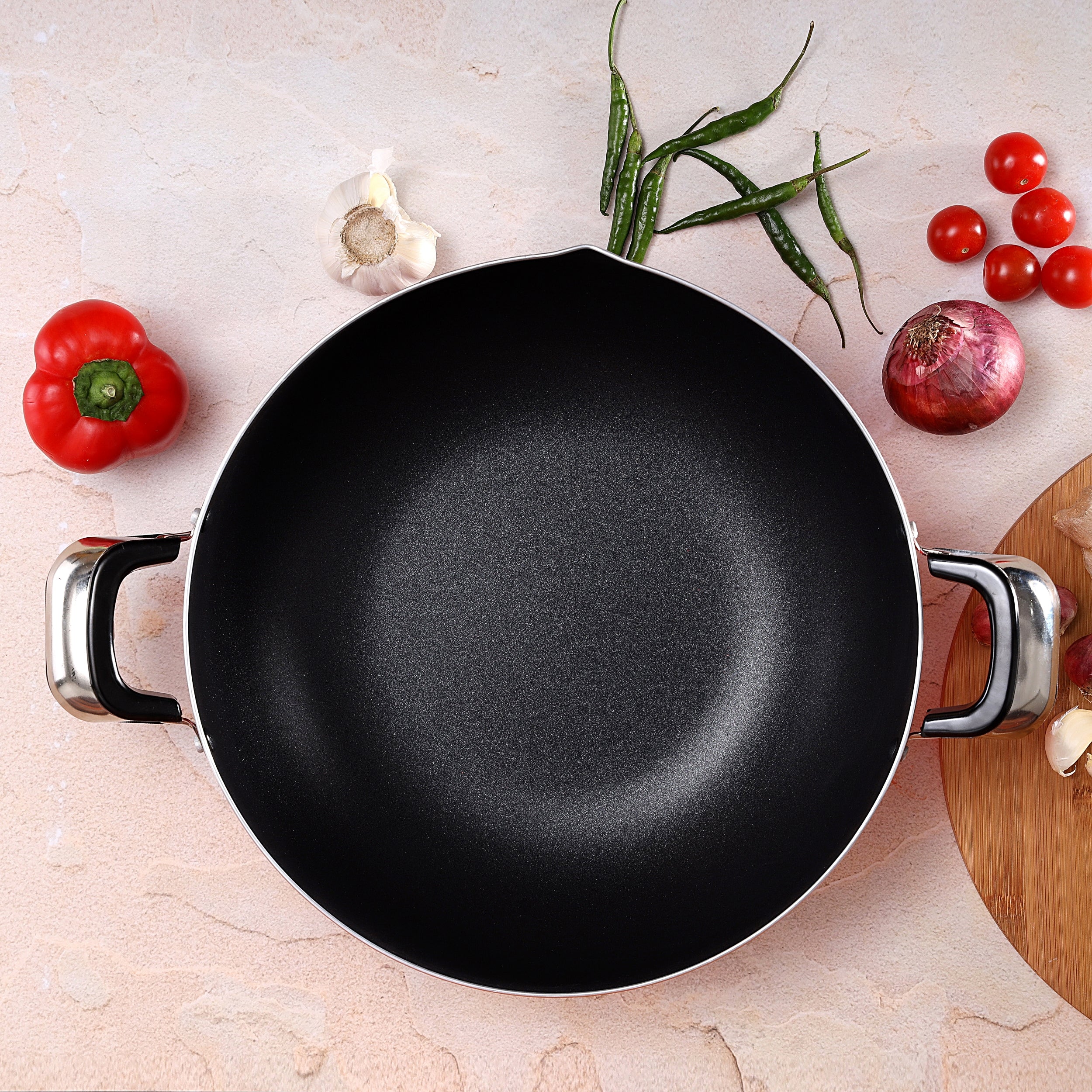 Royalford RF325WP30 Kadai 30CM Without Lid | Non-Stick Coating | Pressed Aluminium Body| CD Bottom for Even Heating| Heat-Resistant Bakelite Handles for Daily Cooking - Image 2