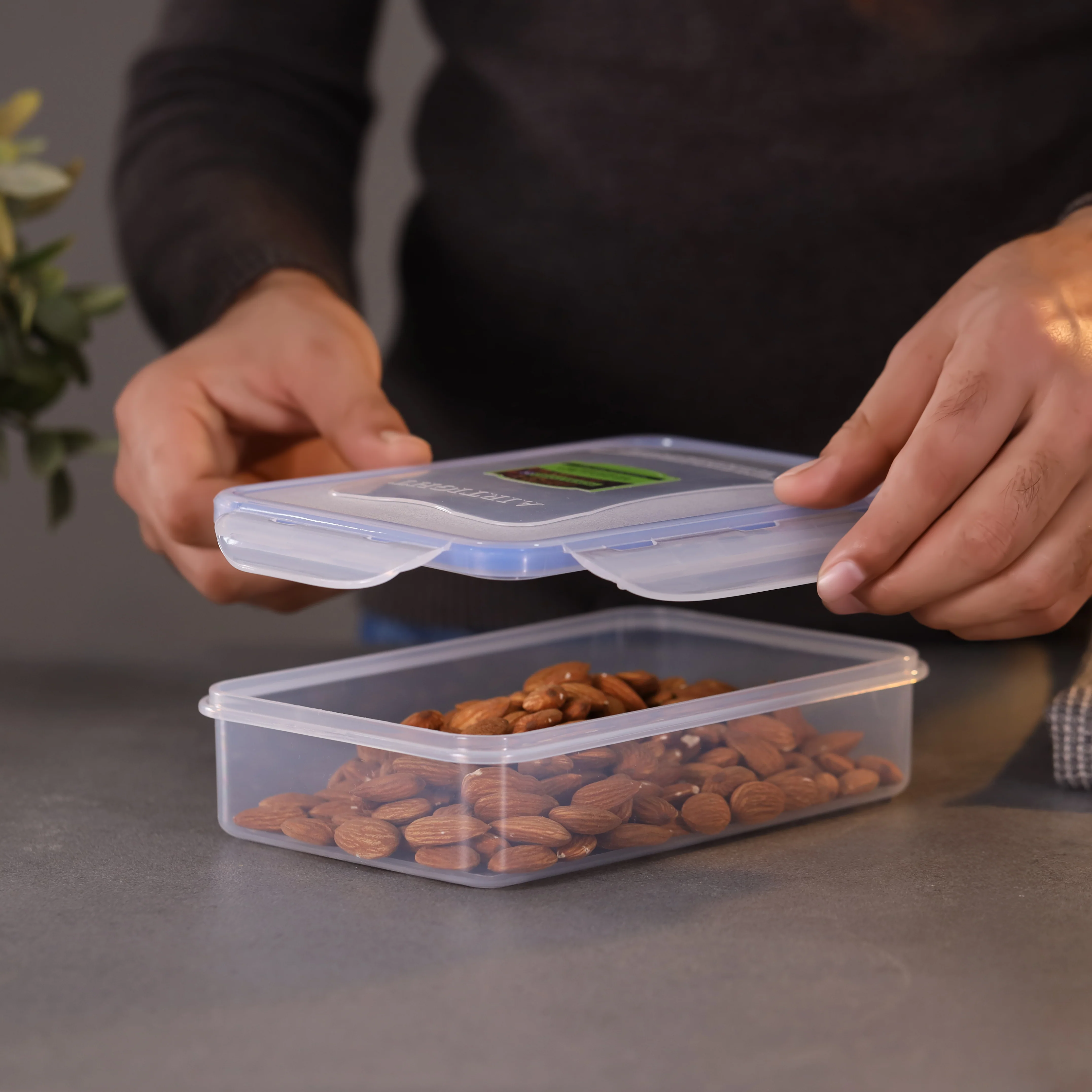 Royalford RF5891 food storage container| durable & practical everyday use, secure airtight sealing| easy cleaning, and reliable performance to keep food fresh longer| - Image 2
