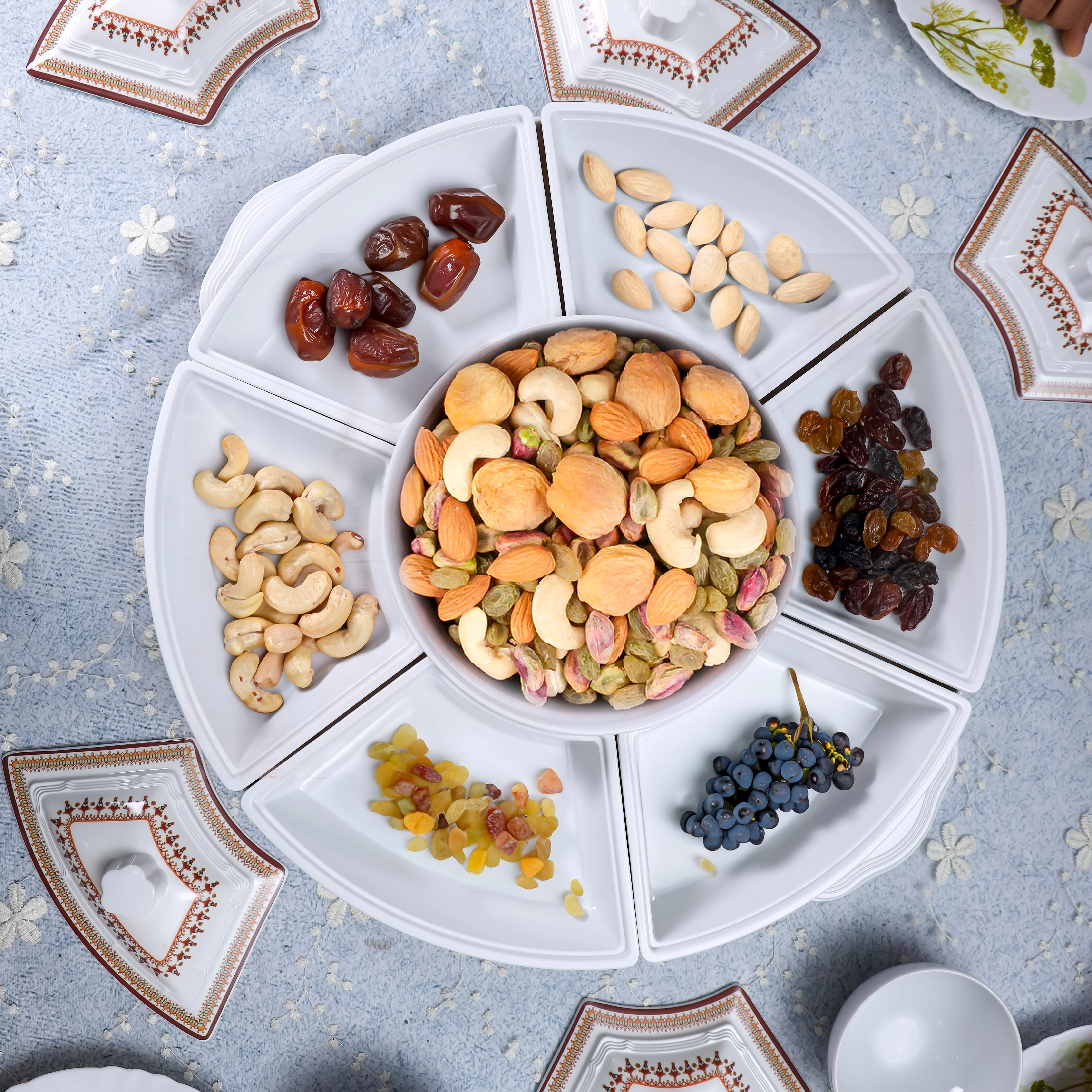 Royalford RF8581  Revolving Serving Tray | Premium Melamine Build | 360 Degree Rotating Base | Covered Bowls with Lids | Elegant & Durable Dining Table Tray Set - Image 2