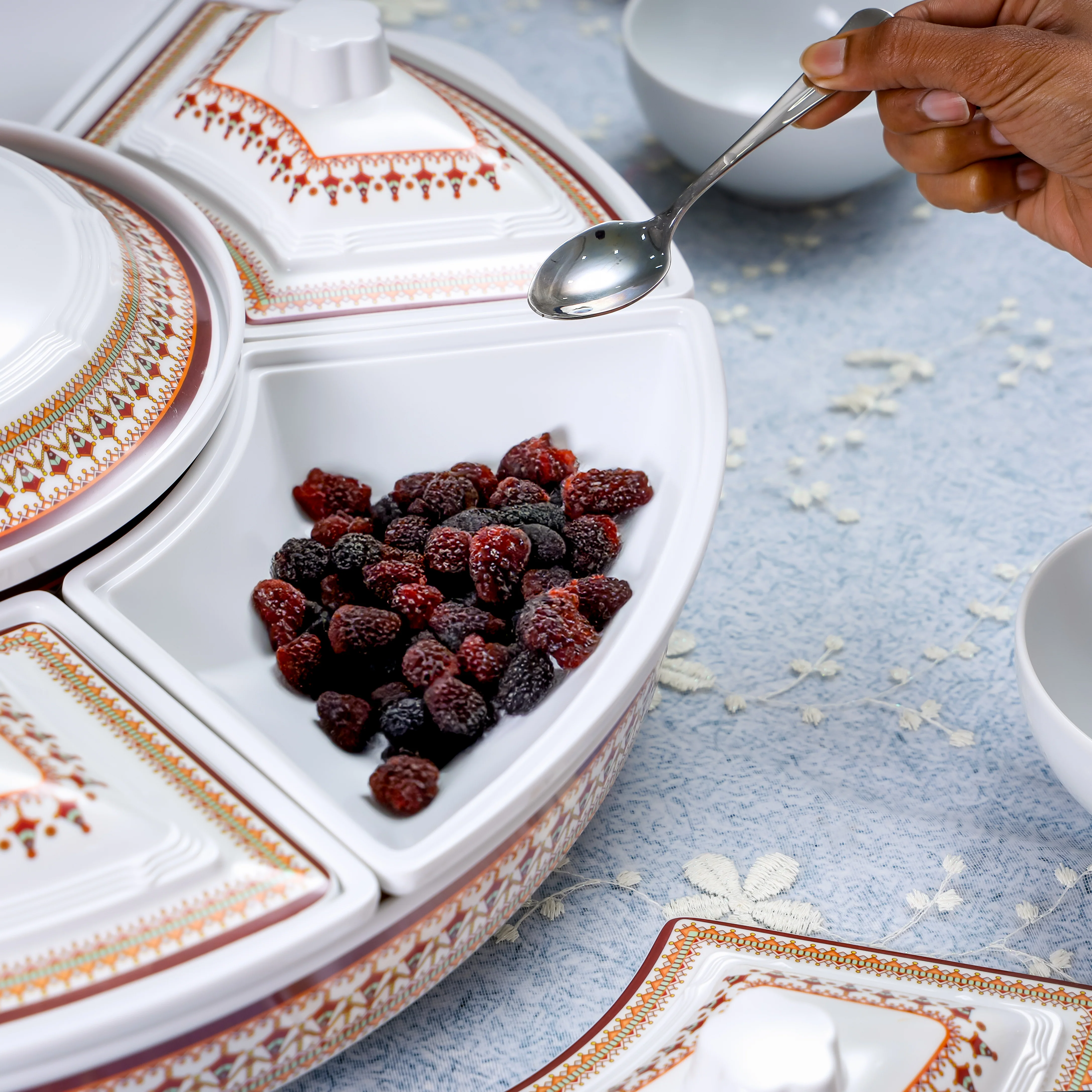 Royalford RF8581  Revolving Serving Tray | Premium Melamine Build | 360 Degree Rotating Base | Covered Bowls with Lids | Elegant & Durable Dining Table Tray Set - Image 3
