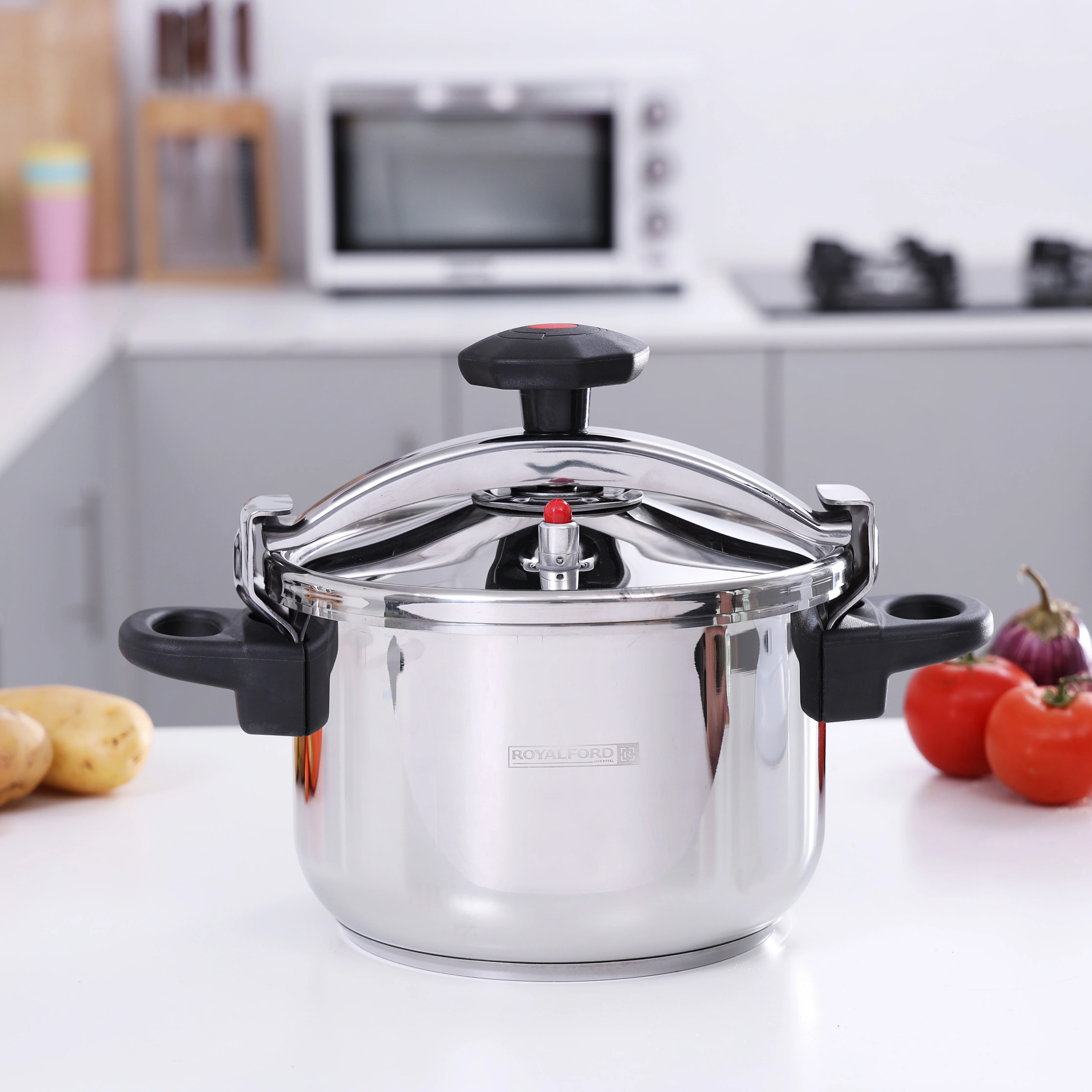 Royalford RF9649 Stainless Steel Pressure Cooker 5 Litre | Compact Family Induction Compatible Pressure Cooker | Advanced Multi-Safety Device | Extra Thick Durable Body - Image 2