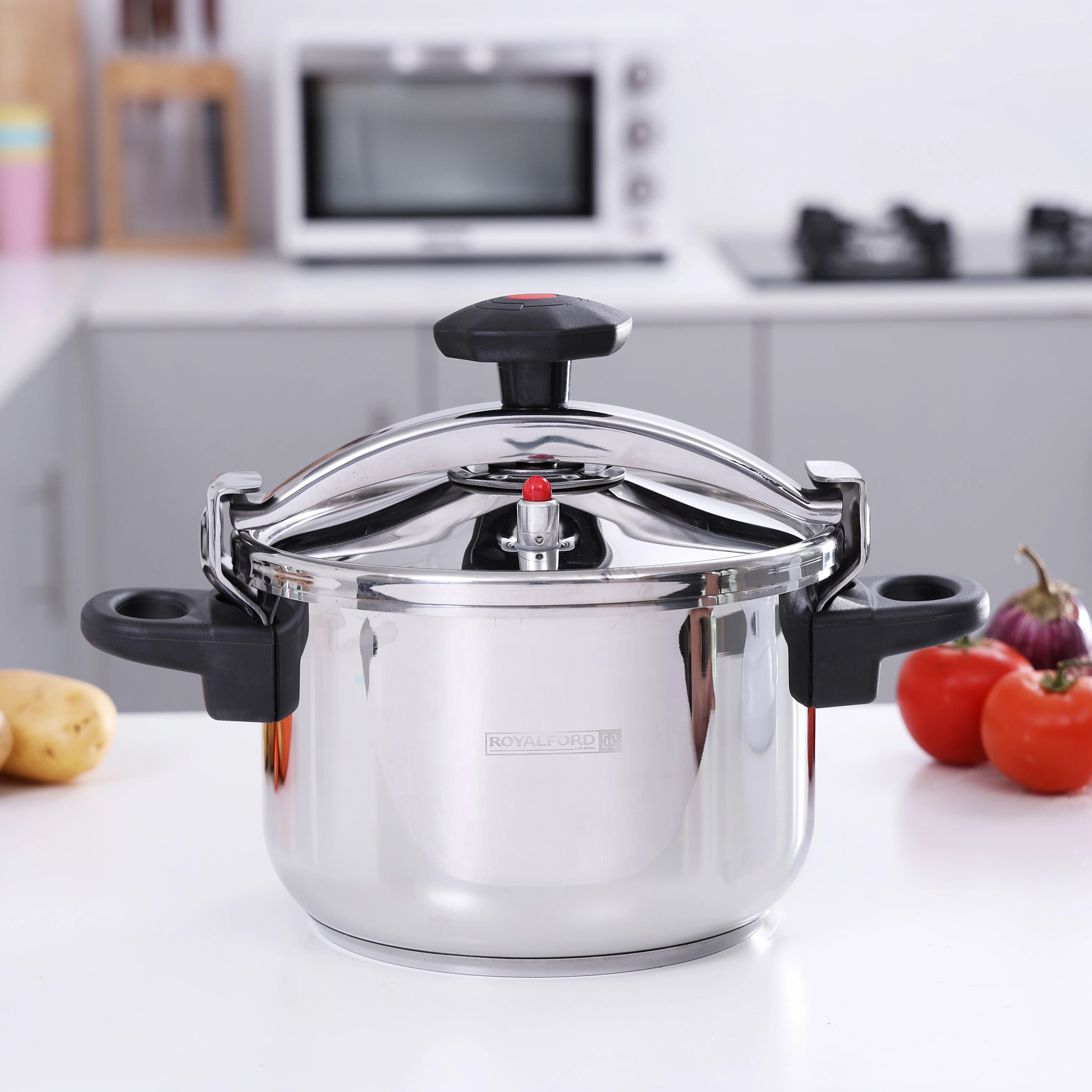 Royalford RF9651 Stainless Steel Pressure Cooker 9 Litre | Family Size Induction Compatible Pressure Cooker | Advanced Multi-Safety Device | Extra Thick Durable Body - Image 2